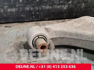 Volvo S90 Rear spring retainer, left O223901 photo 3