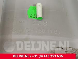 Mercedes Viano Schuifdeurgreep links O223944 foto 3