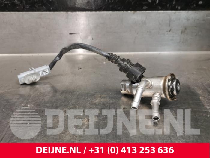 Mercedes Vito Adblue injector O223966