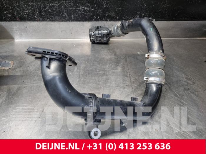 Mercedes Vito Intercooler Buis O223987