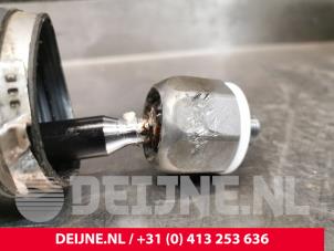 Ford Transit Spoorstang links O224028 foto 3