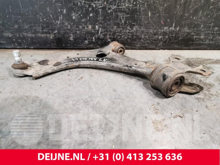 Volvo V40 Draagarm onder links-voor O224038