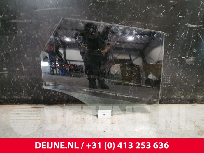 Volvo V90 Türscheibe 4-türig rechts hinten O224063