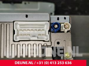 Opel Movano Display Multi Media control unit O224092 photo 3