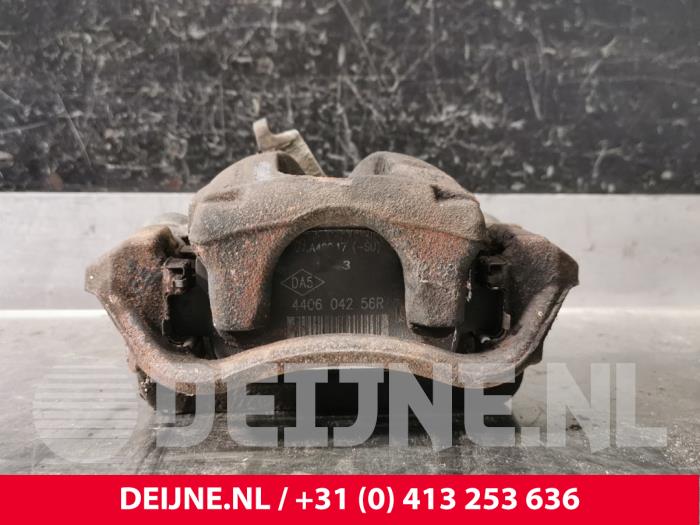 Opel Movano Remklauw (Tang) links-achter O224112