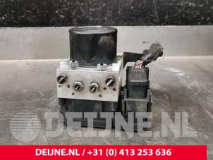 Gebruikte ABS Pomp Volvo S60 II (FS) 2.4 D5 20V Prijs € 75,00 Margeregeling aangeboden door van Deijne Onderdelen Uden B.V.