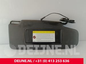 Gebruikte Zonneklep Volvo V40 (MV) 1.6 D2 Prijs € 25,00 Margeregeling aangeboden door van Deijne Onderdelen Uden B.V.