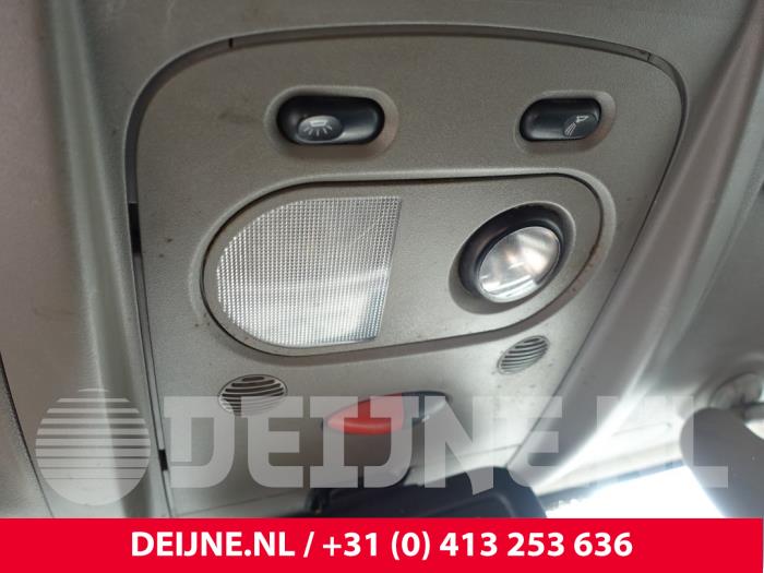 Opel Movano Interior lighting, front O224465