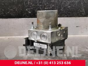 Fiat Ducato ABS Pomp O224484 foto 2