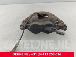 Ford Transit Custom Remklauw (Tang) rechts-voor O224542 foto 3