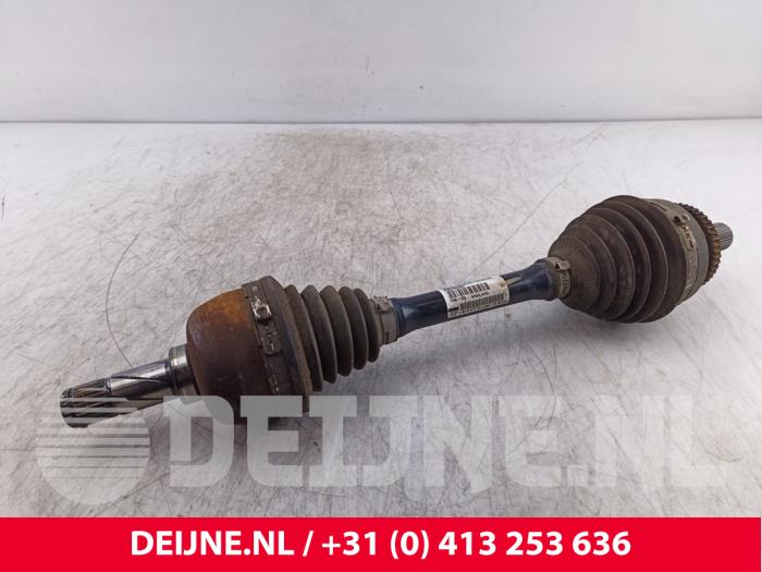 Volvo V70 Antriebswelle links vorne O224590