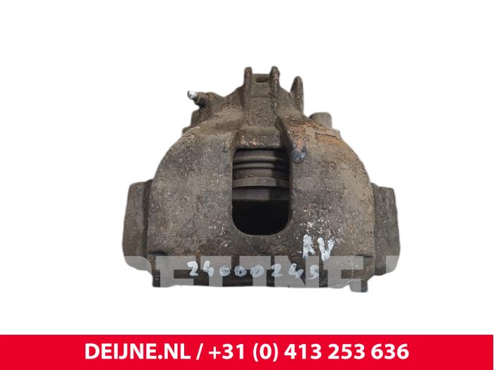 Volvo V70 Bremszange rechts vorne O224628