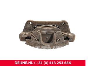 Volvo V70 Front brake calliper, right O224628 photo 3