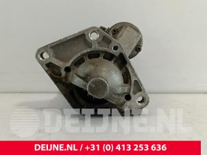 Opel Vivaro Starter O224717 photo 2