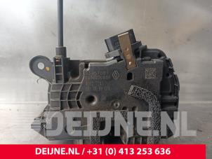 Opel Vivaro Deurslot Mechaniek 2Deurs rechts O224732 foto 2