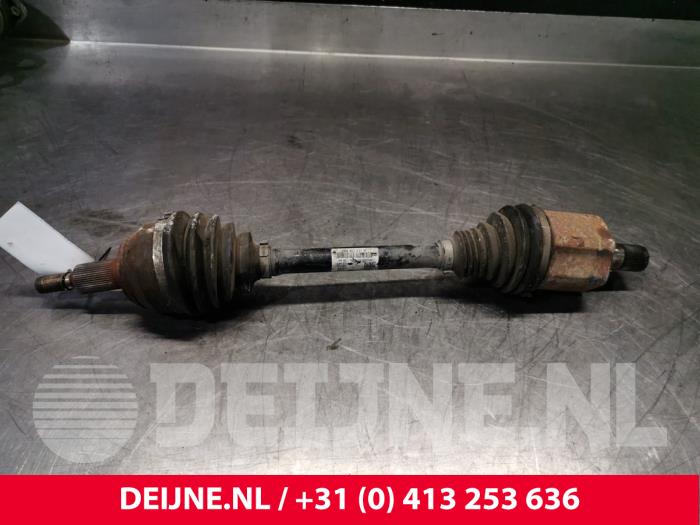 MAN TGE Aandrijfas links-voor O224738