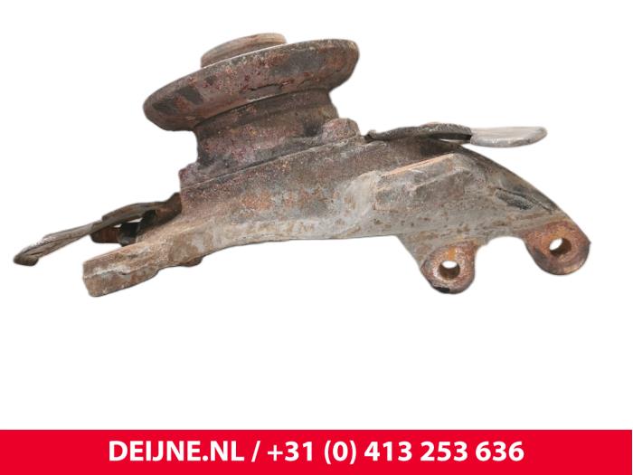 MAN TGE Achsschenkel rechts vorne O224759