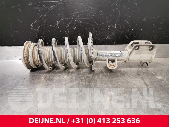 MAN TGE Stoßdämpferstrebe links vorne O224780