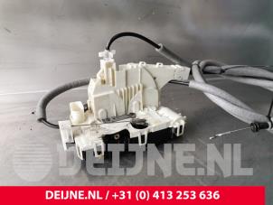 MAN TGE Schließmechanik Hecktür Bus-Lieferwagen O224786 foto 3