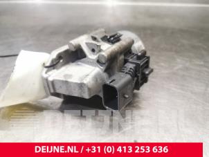 Gebruikte Oliepomp Volvo XC40 (XZ) 1.5 T3 Autom. 12V Prijs € 200,00 Margeregeling aangeboden door van Deijne Onderdelen Uden B.V.