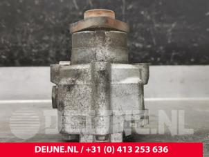 Volkswagen Transporter Lenkkraftverstärker Pumpe O224882 foto 3