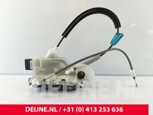 Opel Combo Türschlossmechanik 2-türig links O224950 foto 3