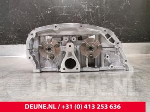 Gebruikte Cilinderkop Ford Transit Custom 2.2 TDCi 16V Prijs € 544,50 Inclusief btw aangeboden door van Deijne Onderdelen Uden B.V.