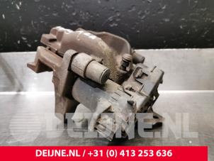 Volvo XC90 Bremszange links hinten O225153 foto 3