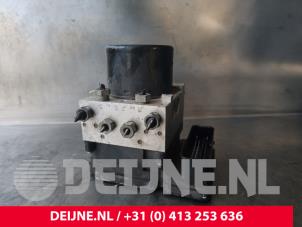 Volvo V70 ABS Pumpe O225162 foto 2