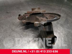 Volvo V70 Knuckle, front right O225176 photo 2