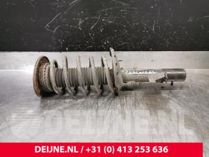 Volvo V70 Schokdemperpoot links-voor O225195 foto 2