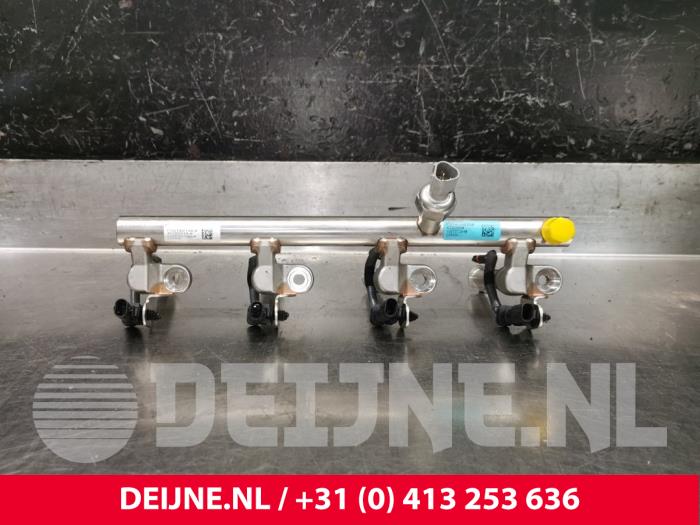 Gebruikte Common rail (Injectie) Volvo XC60 II (UZ) 2.0 B4 16V Plug-in Hybrid Prijs € 100,00 Margeregeling aangeboden door van Deijne Onderdelen Uden B.V.