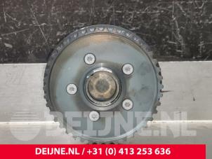Gebruikte Nokkenas Tandwiel Volvo XC60 II (UZ) 2.0 B4 16V Plug-in Hybrid Prijs € 100,00 Margeregeling aangeboden door van Deijne Onderdelen Uden B.V.