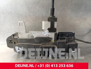 Volvo V60 Türschlossmechanik 4-türig rechts vorne O225439 foto 3