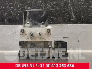 Volvo V40 ABS Pumpe O225521 foto 2