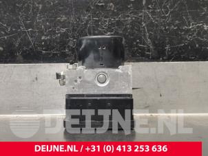 Volvo V40 ABS Pumpe O225521 foto 3