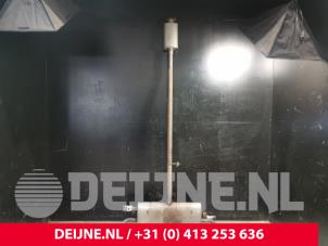 Gebruikte Uitlaat Midden + Einddemper Volvo XC40 (XZ) 1.5 T2 12V Prijs € 275,00 Margeregeling aangeboden door van Deijne Onderdelen Uden B.V.