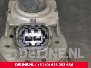 Opel Vivaro Adblue injector O225527 foto 3