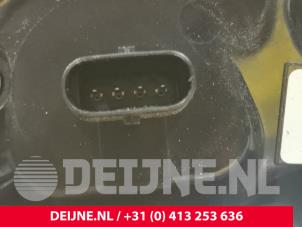 Tesla Model Y Rücklicht links O225543 foto 3