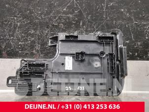 Gebruikte Central electronic module Tesla Model Y (5YJY) Long Range,Performance AWD Prijs € 211,75 Inclusief btw aangeboden door van Deijne Onderdelen Uden B.V.