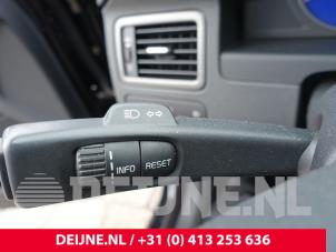 Volvo V70 Combischakelaar Stuurkolom O225565 foto 2
