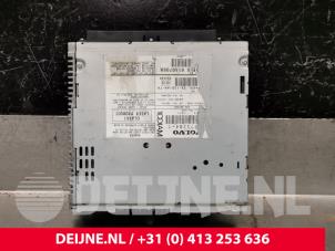 Volvo V50 CD Speler O225634 foto 2