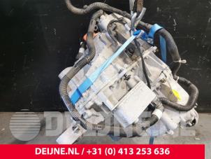 Tesla Model Y Elektromotor Elektro-Auto O225657 foto 2