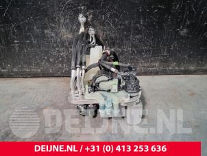 Tesla Model Y Heat exchanger O225683 photo 2