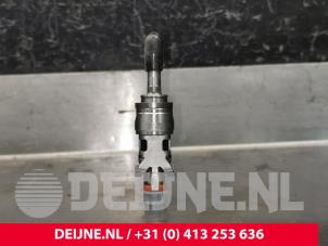 Gebruikte Injector (benzine injectie) Volvo XC60 II (UZ) 2.0 B4 16V Plug-in Hybrid Prijs € 75,00 Margeregeling aangeboden door van Deijne Onderdelen Uden B.V.