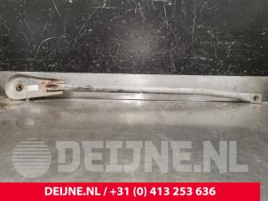 Gebruikte Reactiestang links-voor Opel Vivaro 1.6 CDTi BiTurbo 125 Prijs € 54,45 Inclusief btw aangeboden door van Deijne Onderdelen Uden B.V.