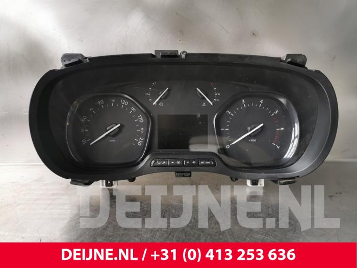 Opel Vivaro Tacho - Kombiinstrument KM O225830