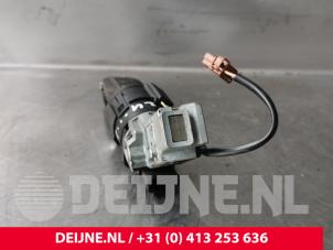Opel Vivaro Zündschloss+Schlüssel O225831 foto 2
