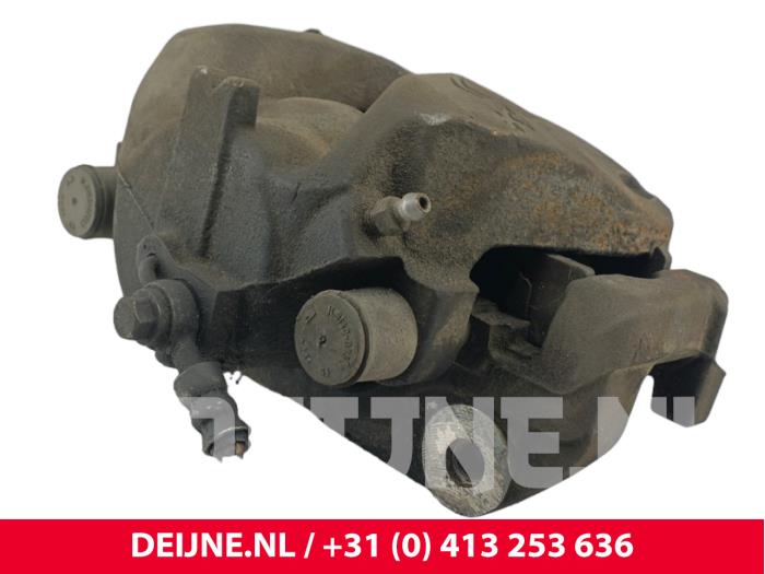 Opel Vivaro Bremszange rechts vorne O225837
