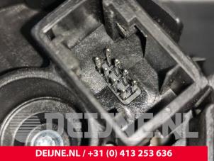 Opel Vivaro Schaltung O225854 foto 3